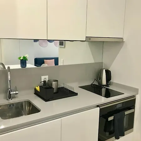 5 Superior Studio Apt Heart Of Historic Center 아파트